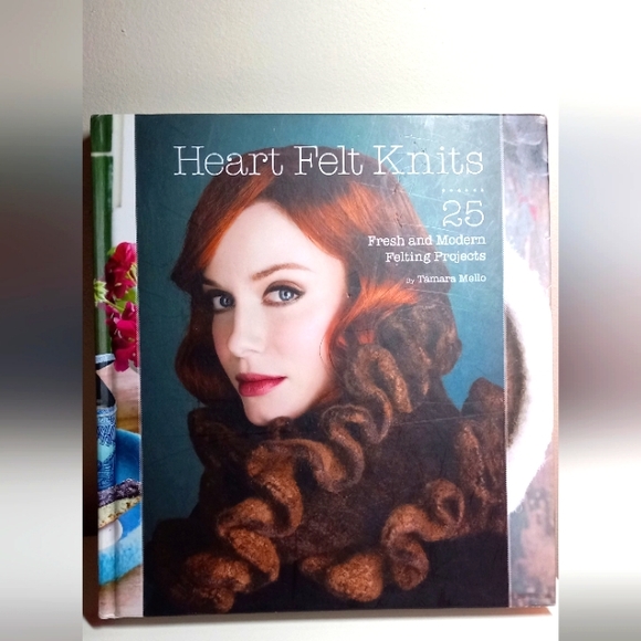 Heart Felt Knits: 25 Fresh & Modern Felting Projectsby Tamara Mello - Picture 1 of 4